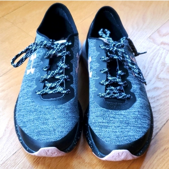 Under Armour Running Shoe Pink/Black - Picture 2 of 12